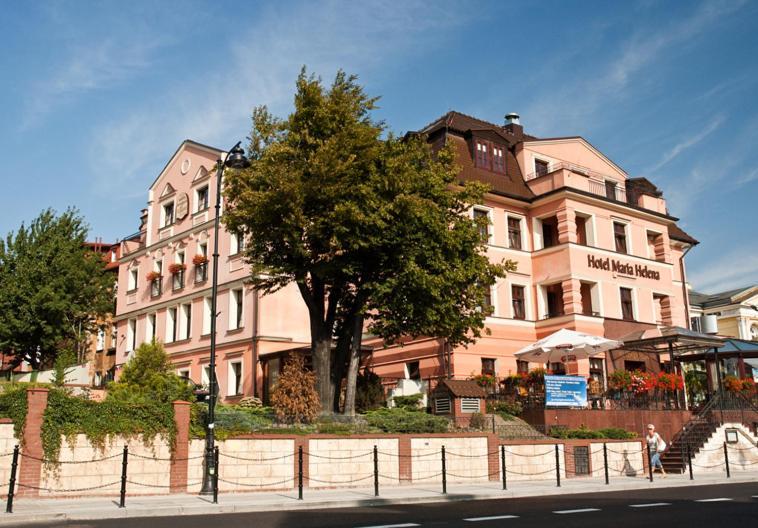 Hotel Maria Helena Szczawno-Zdroj Exterior photo