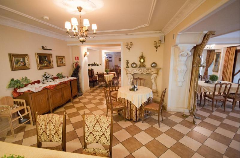 Hotel Maria Helena Szczawno-Zdroj Exterior photo
