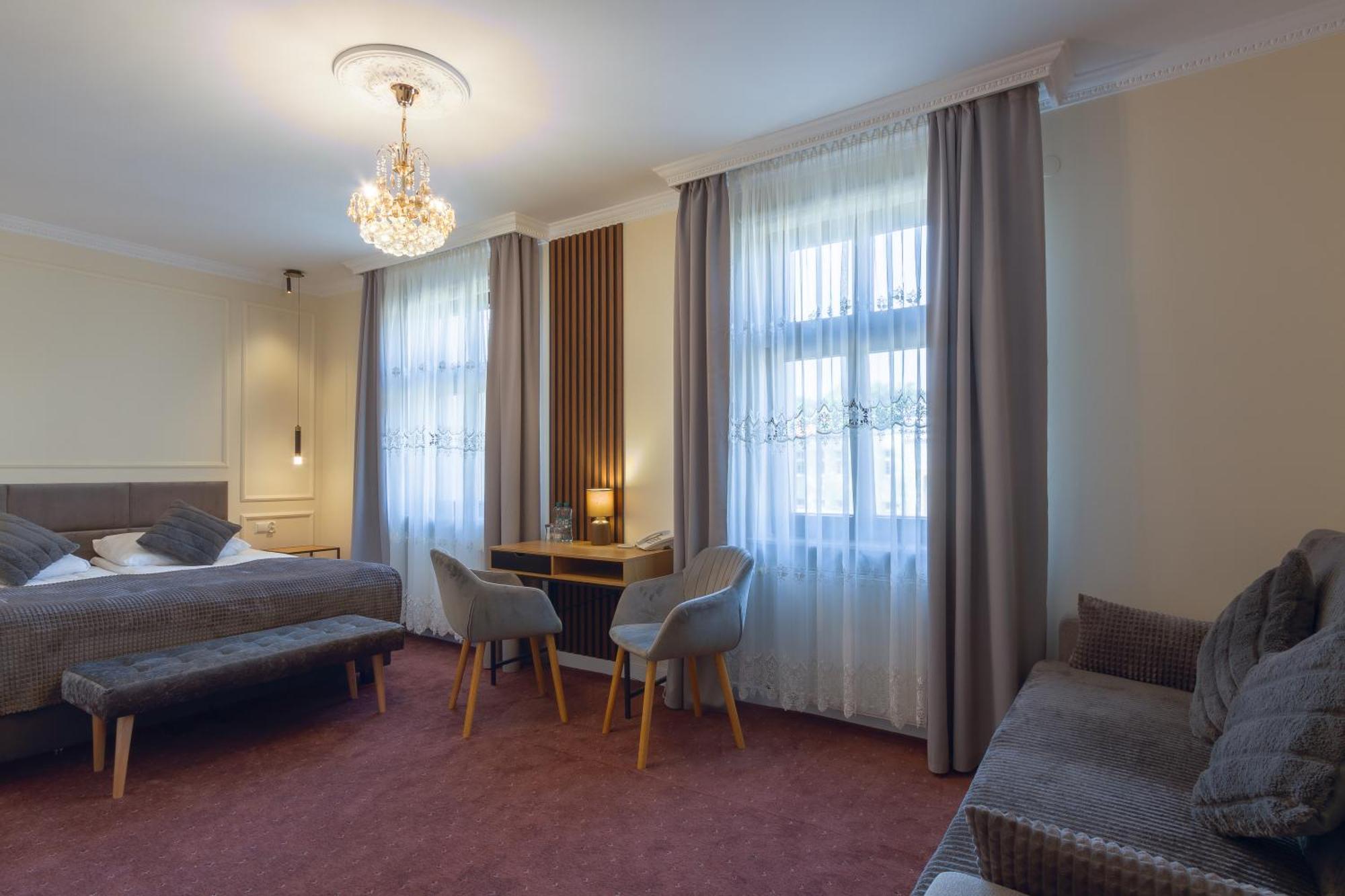 Hotel Maria Helena Szczawno-Zdroj Exterior photo